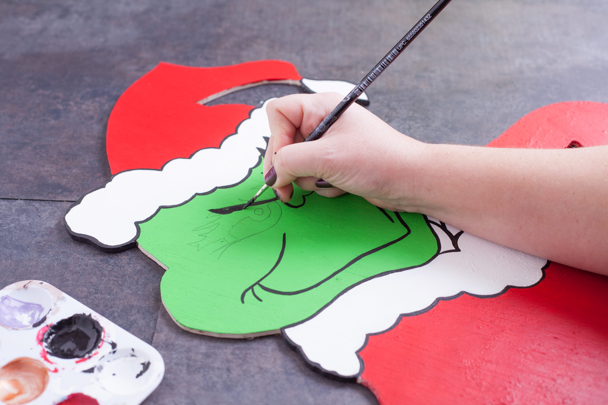 How To Make Wood Cut Outs Of The Grinch | Ehow with Printable Grinch Plywood Cutout Pattern Free